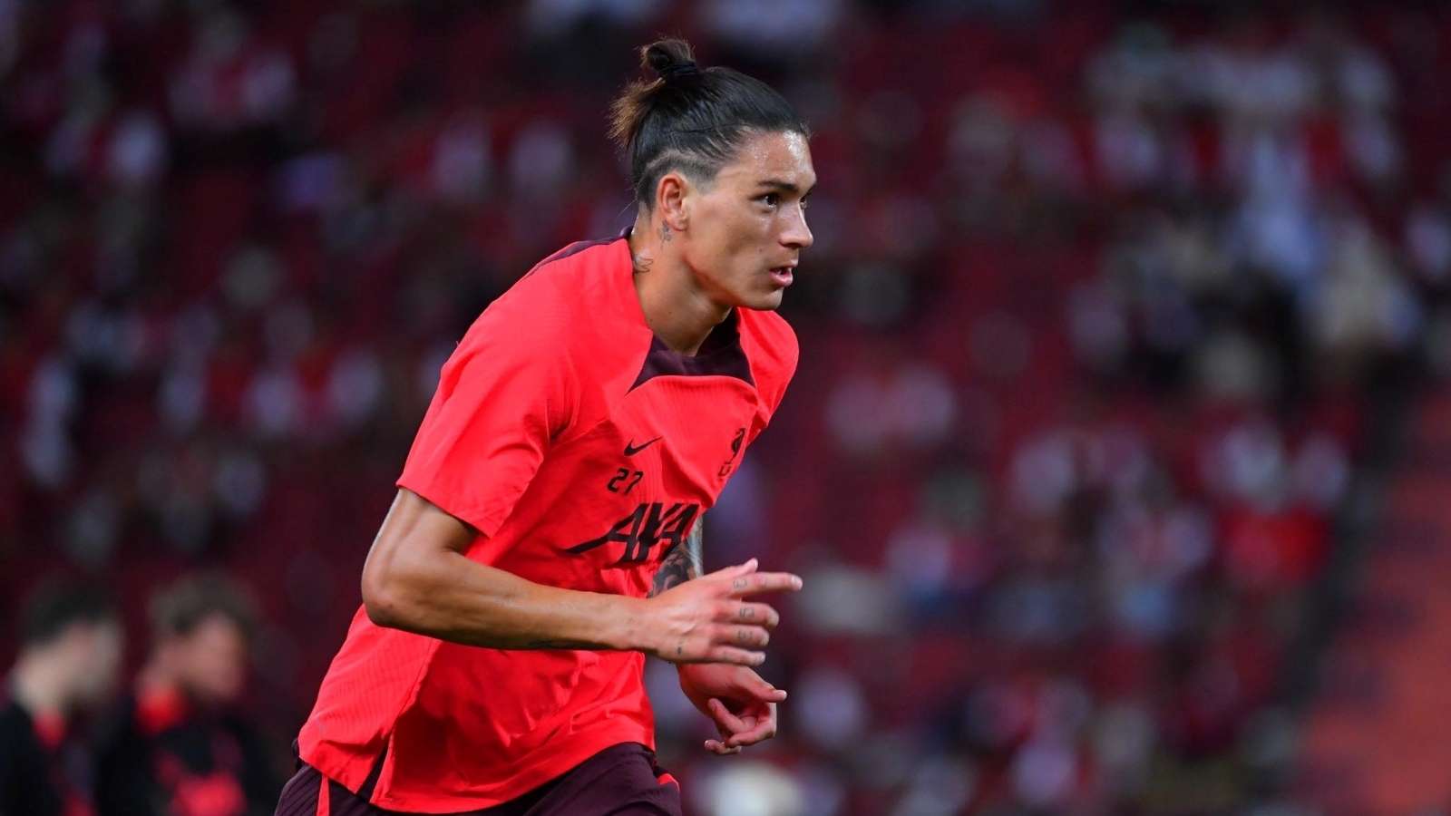 她的存在都 她的存在都